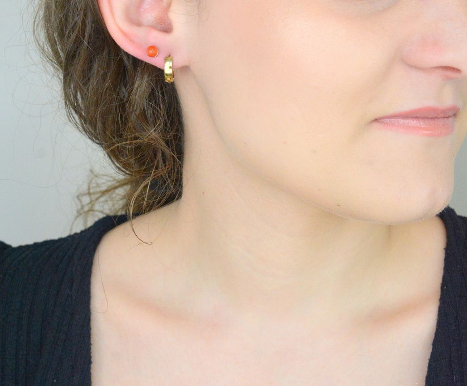 Złote kolczyki damskie kółeczka na zatrzask - Złoto 333, Matowo-Błyszczące.jpg